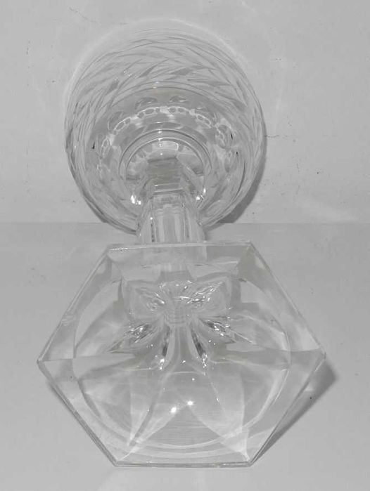 Stary kryształowy kielich do wina BACCARAT z 1907 r.