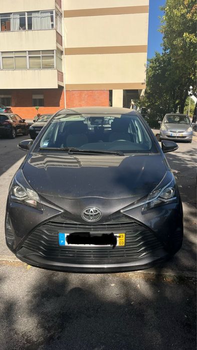 Toyoya yaris 1.0 em bom estado