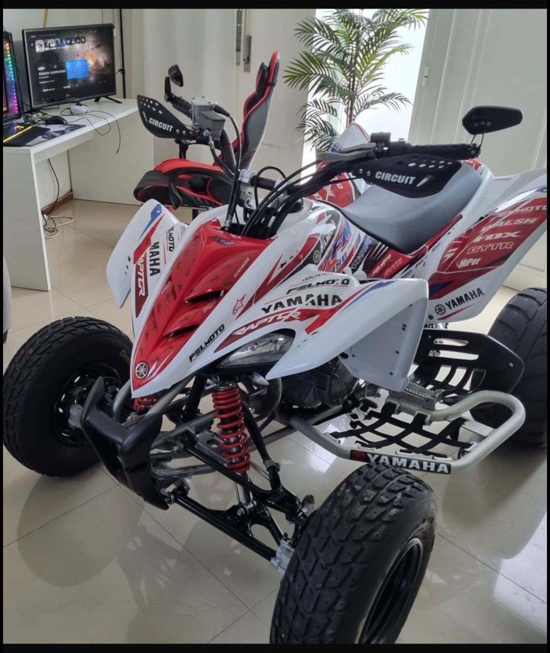 moto quatro yamaha YFM 350R 2010