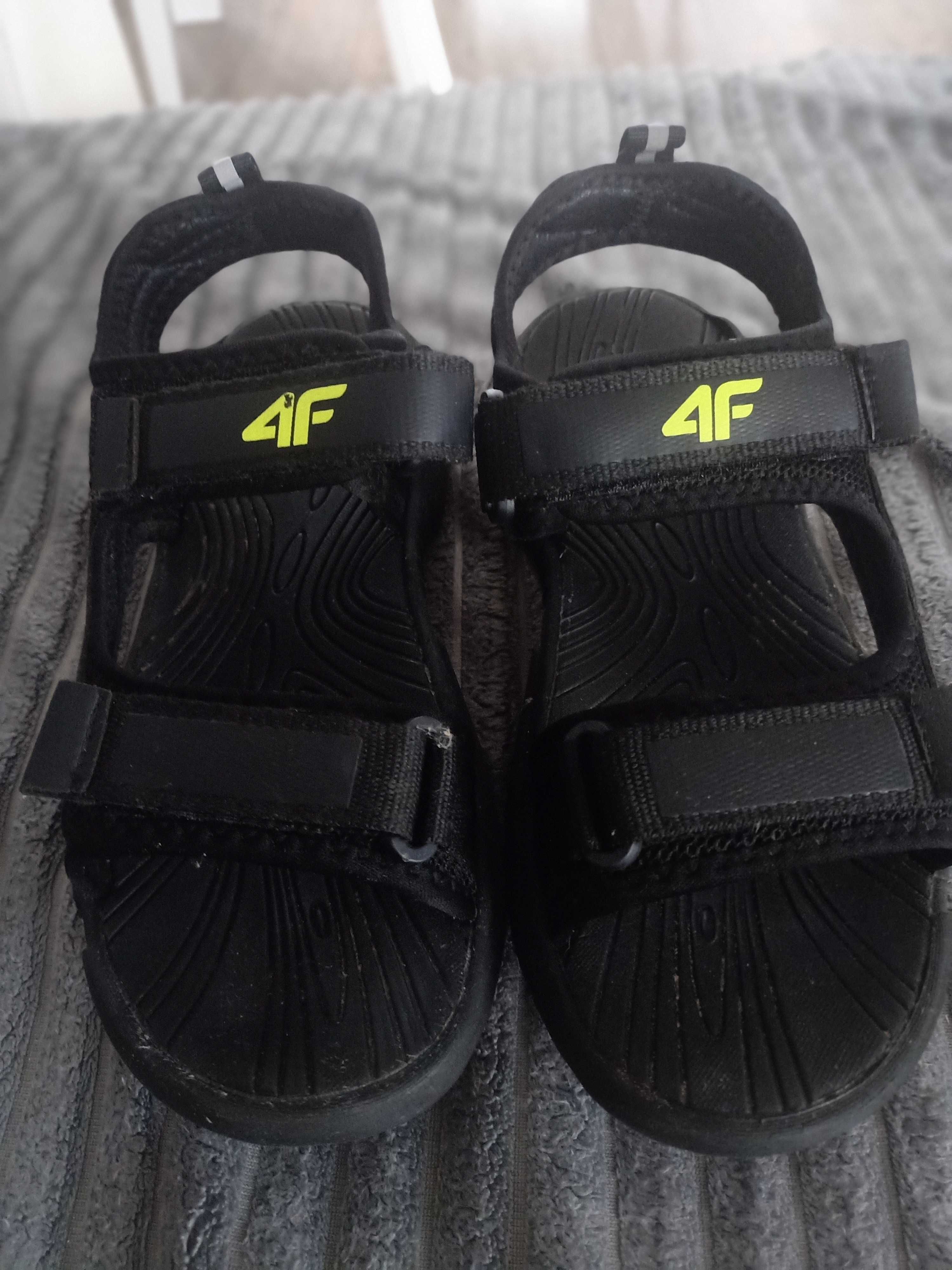 Sandałki chłopięce 4F