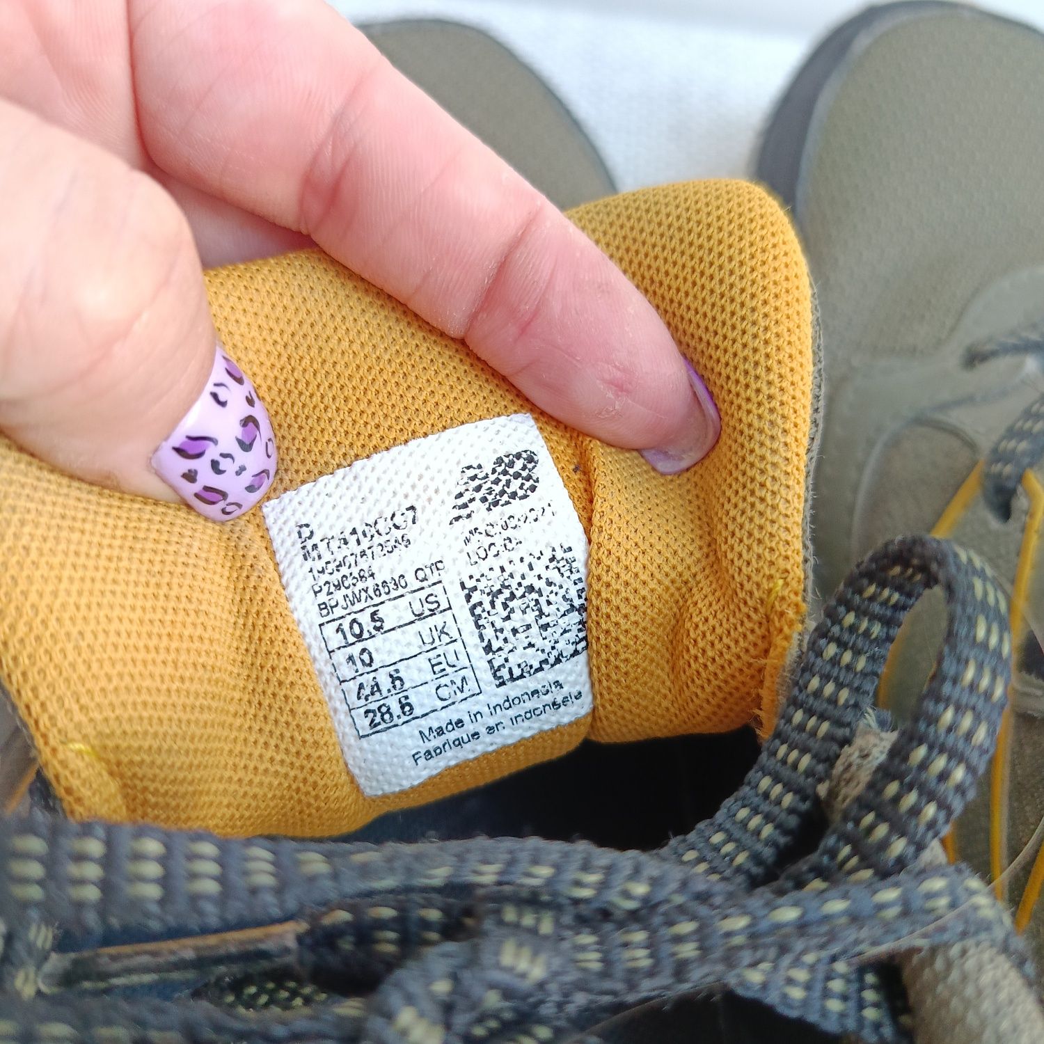 Buty New Balance 410 khaki 44,5