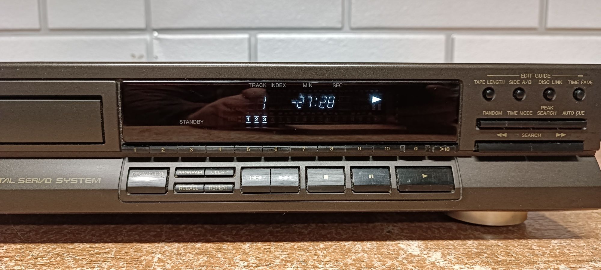 Odtwarzacz cd TECHNICS SL-PG360A . Japan