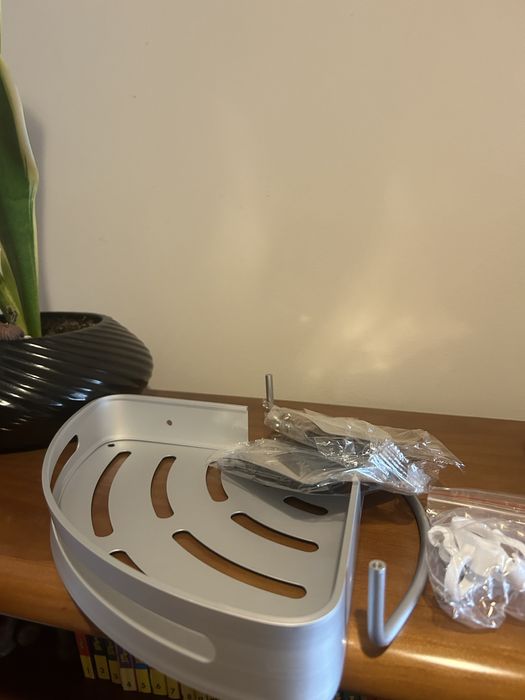 2 estantes para banho NOVAS