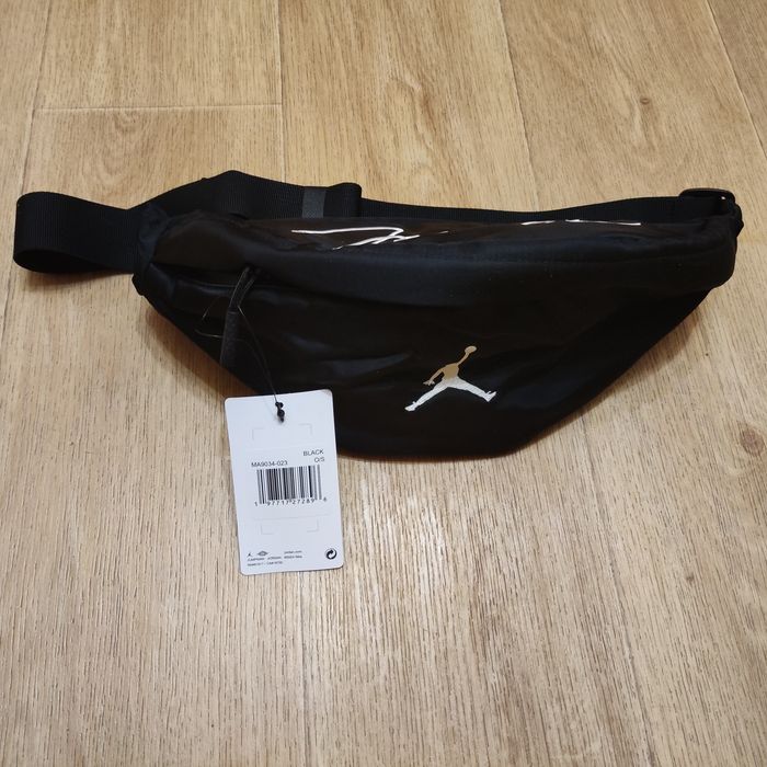 Бананка, сумка на пояс Jordan.