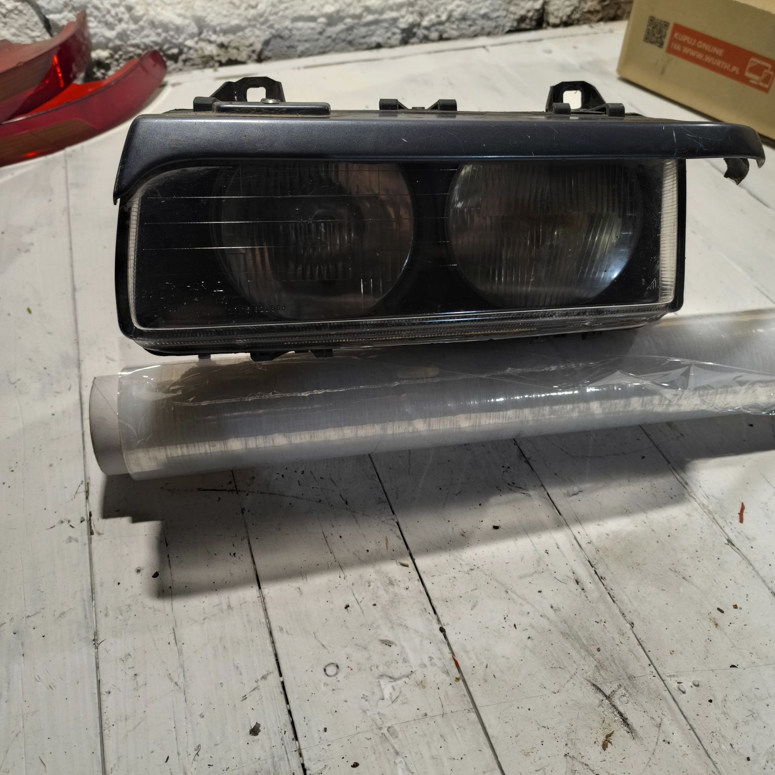 Lampa przód lewa BMW E36