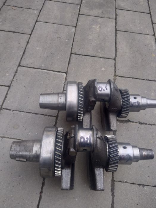 Lombardini 15LD440 silnik wał 15LD400