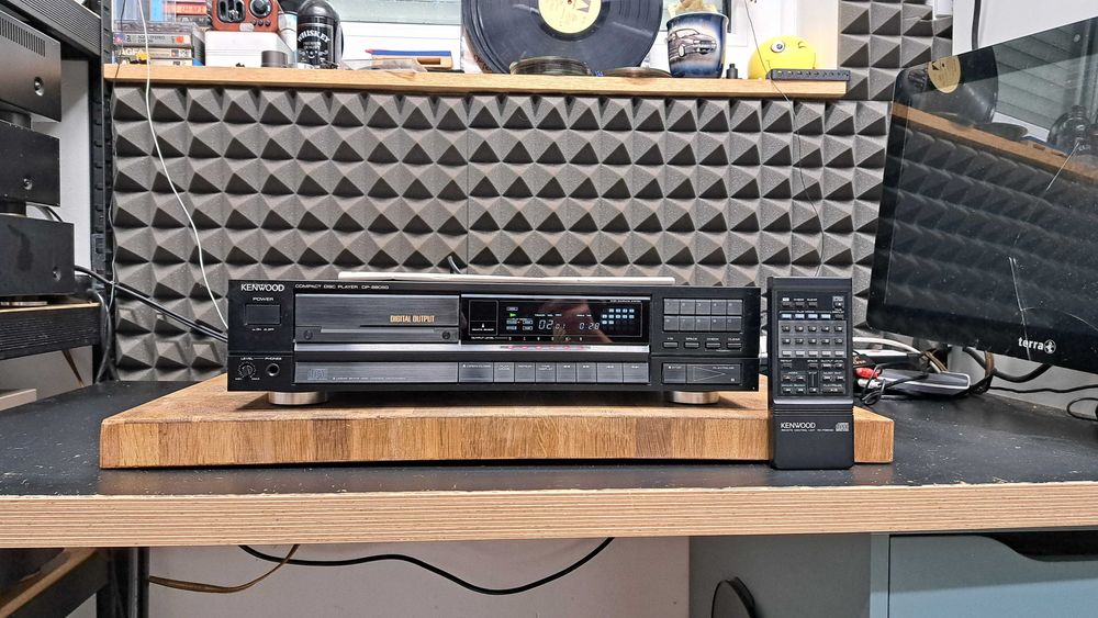 Cd Kenwood DP-880SG z pilotem