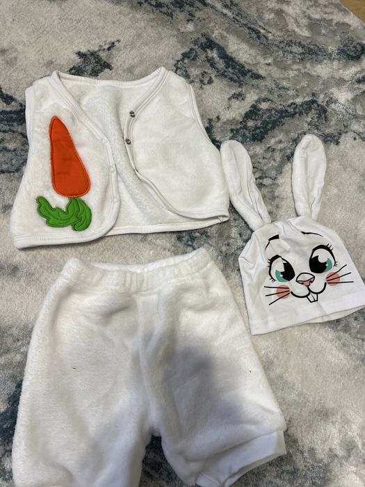 Новорічний костюм зайчика