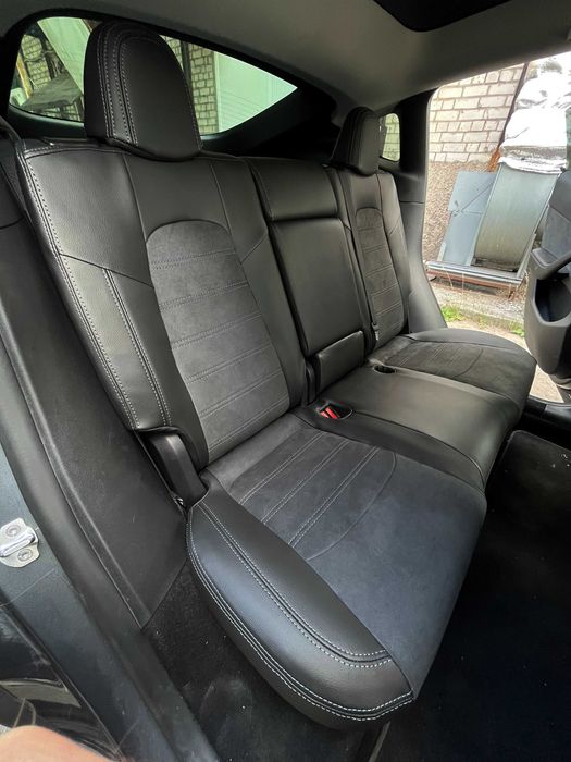 Чохли з алькантарою для Tesla Model Y