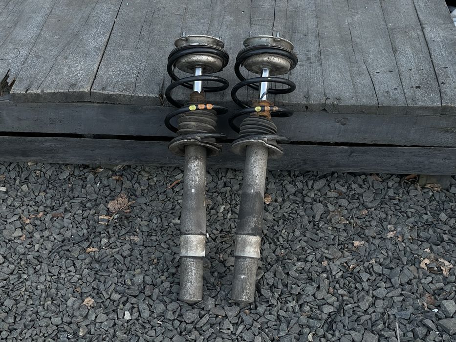 Передні Стойки БМВ Е60/61 Дизель М57 BMW Права Ліва Стойка Амортизатор