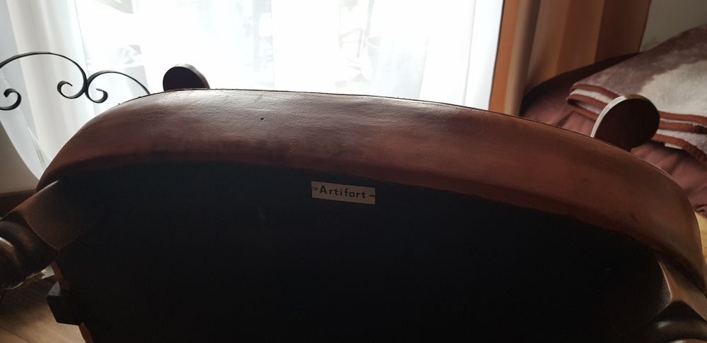 Piękny stylowy fotel skóra ,firmy ARTIFORT