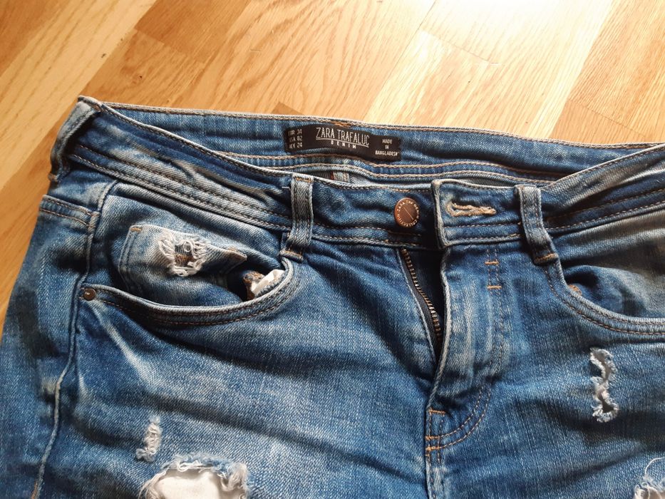 Продам фирменные модные джинсы рванки Zara Terranova