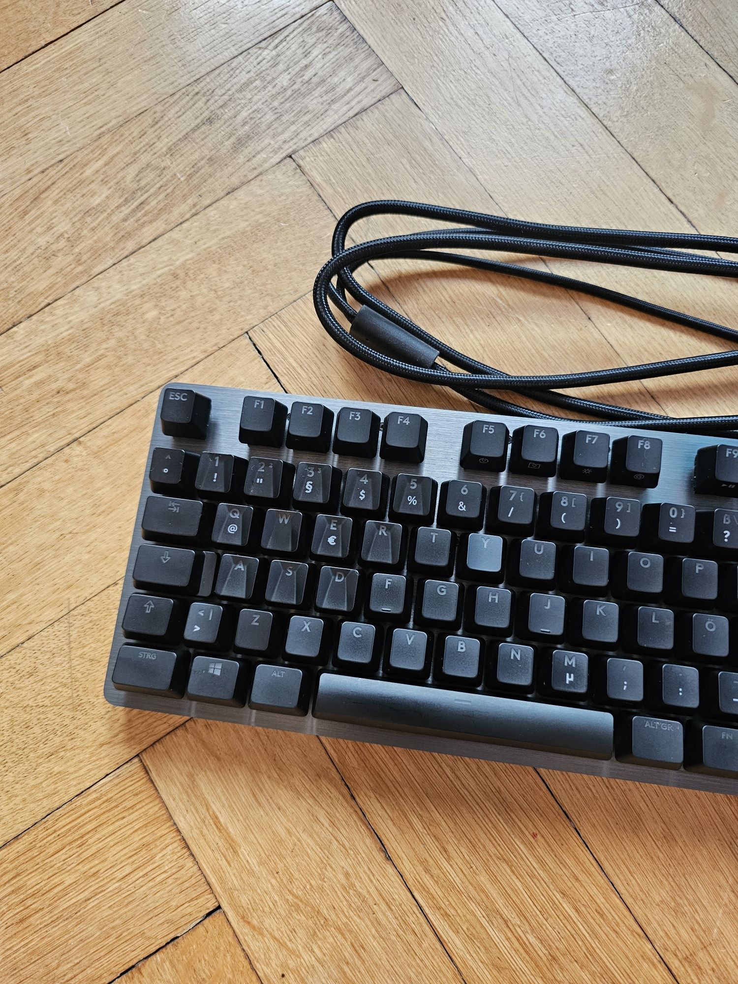 Logitech G G513 Carbon QWERTZ GX Brown Mechaniczna klawiatura