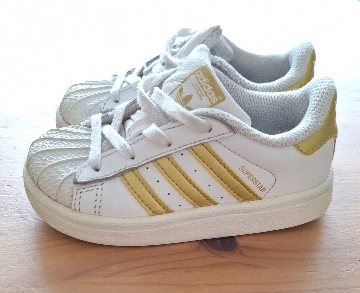 Buty adidas r.23