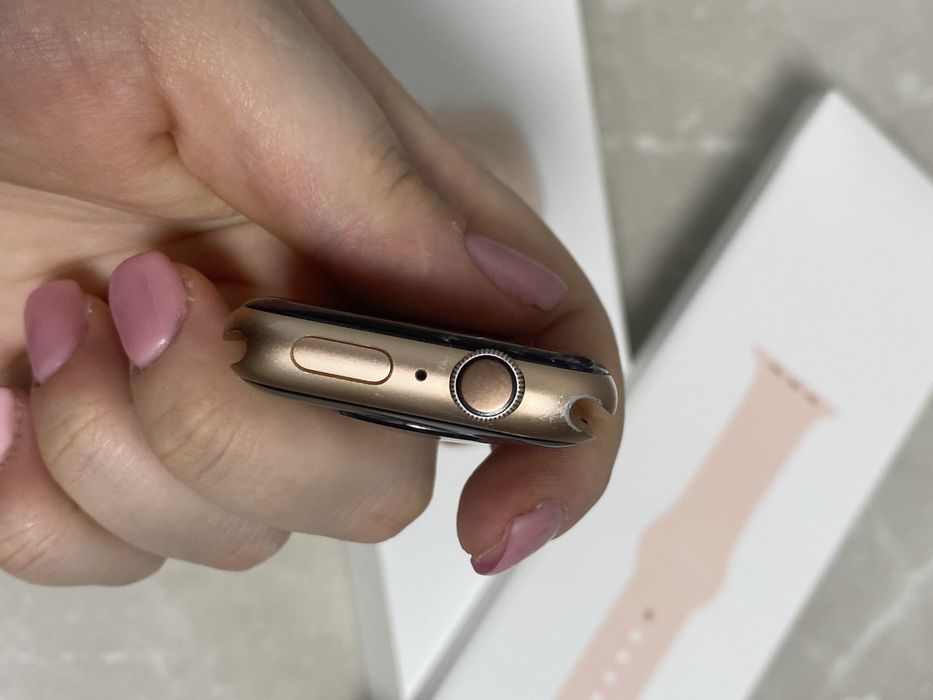 Apple Watch Series 4 44mm Gold