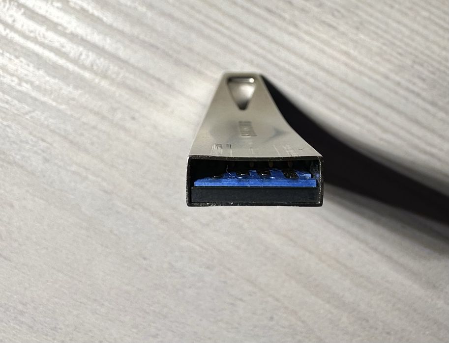 Pendrive samsung 256 gb usb 3.1 jak nowy