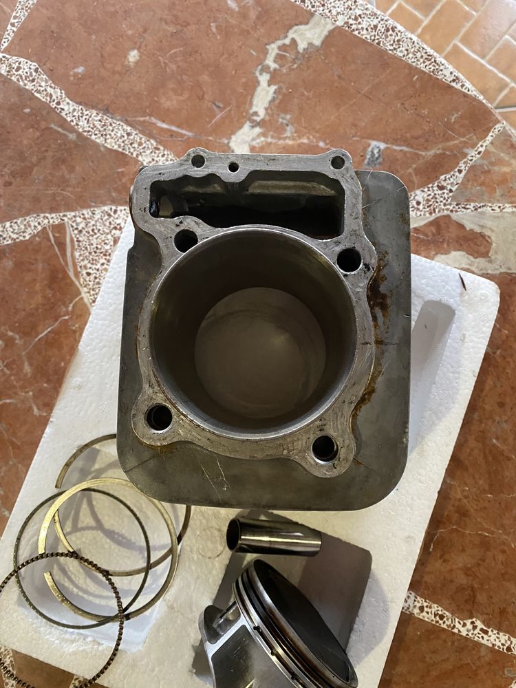 Kit cilindro e piston