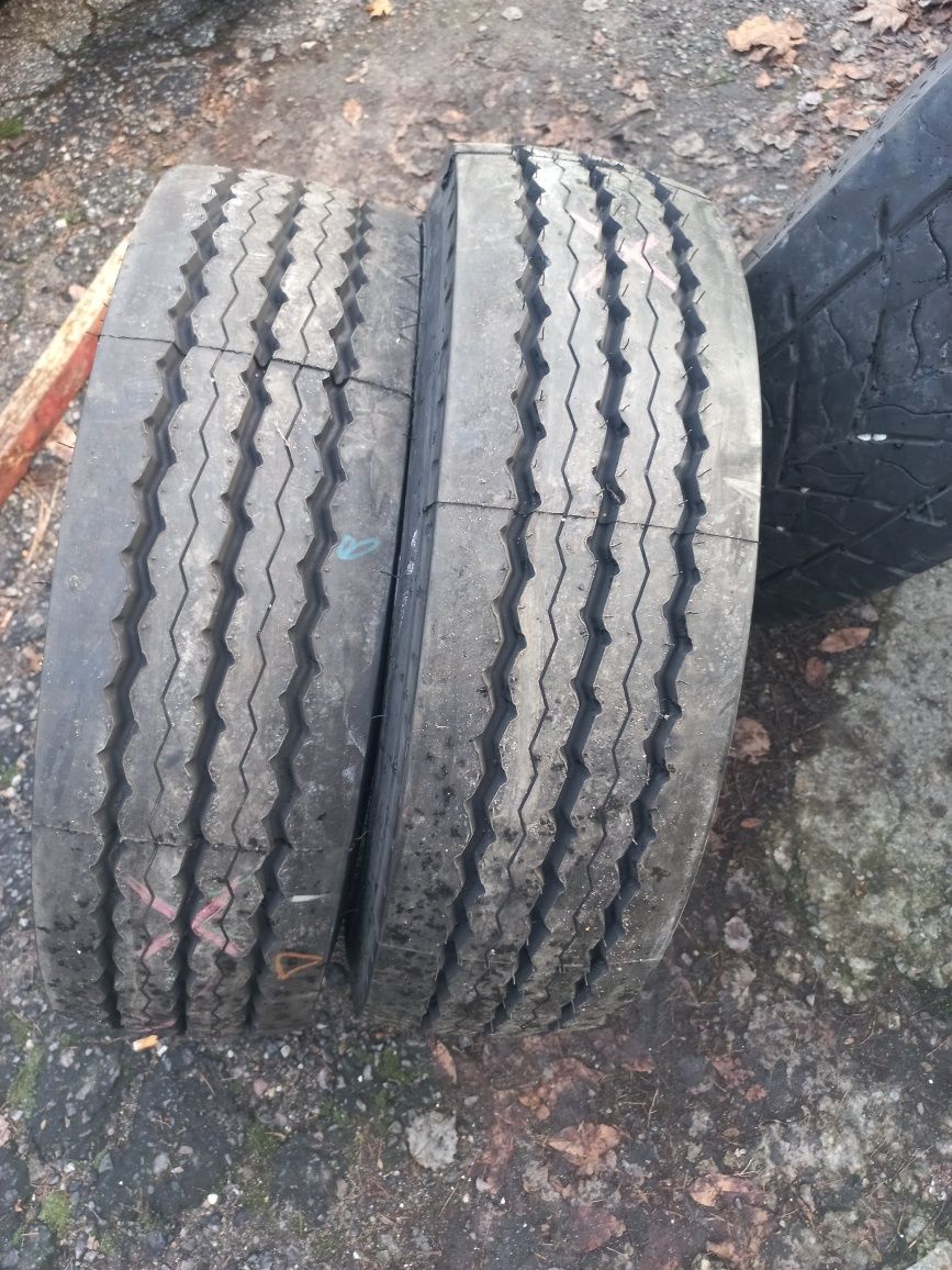 Opony 215/75r17,5 Pirelli  ST01 nowe