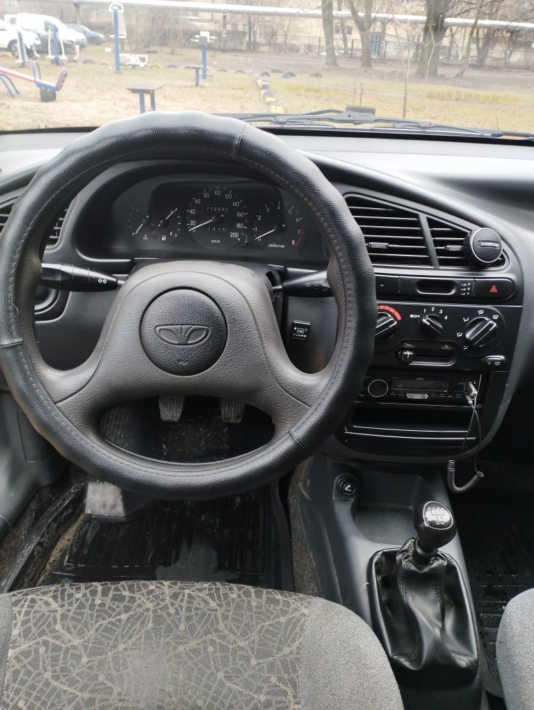 Продам Daewoo Lanos 1.5