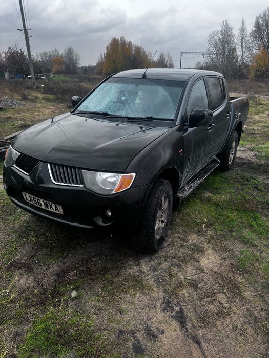 Продам Mitsubihi L200