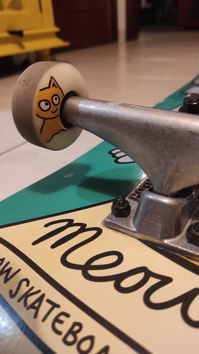 Skate Meow SkateBoards 8.25 - Mariah Duran
