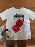 Stussy，Męska biała koszulka z nadrukiem letnim, rozmiar M