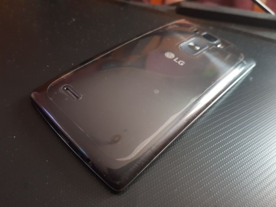 Nowy Lg G Flex 2