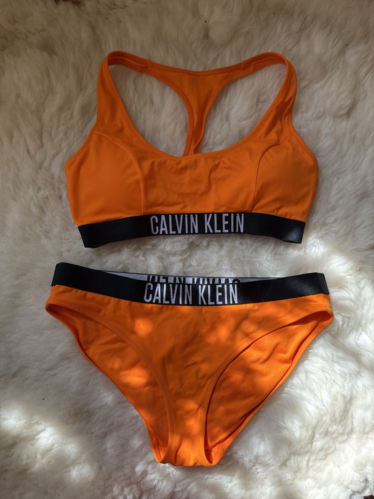 Купальник Calvin Klein M