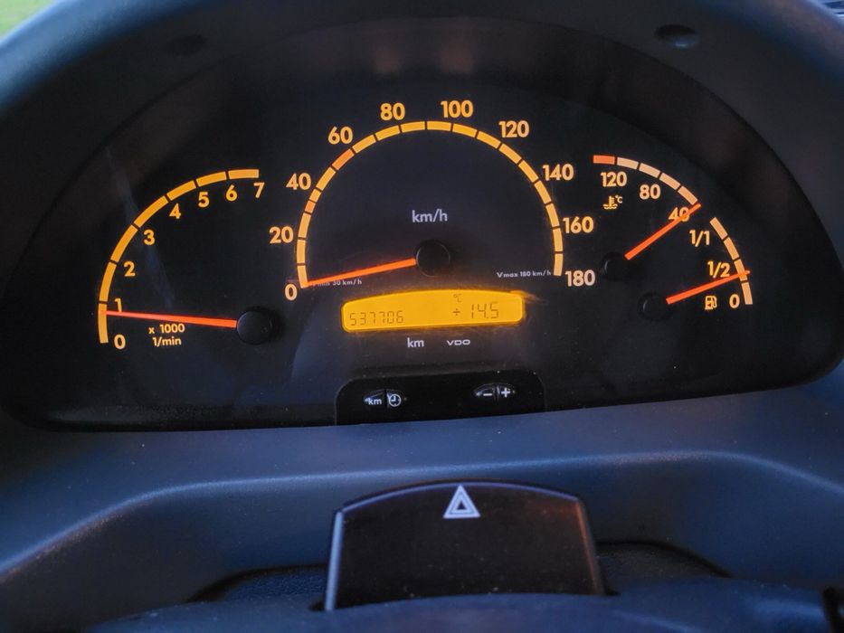 Mercedes-Benz Sprinter 2005