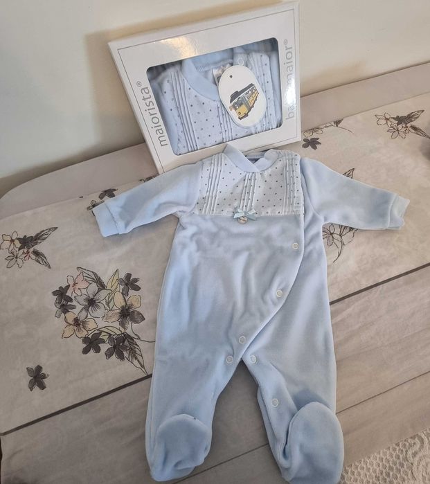 Babygrows novos, para gémeos (0-12meses)