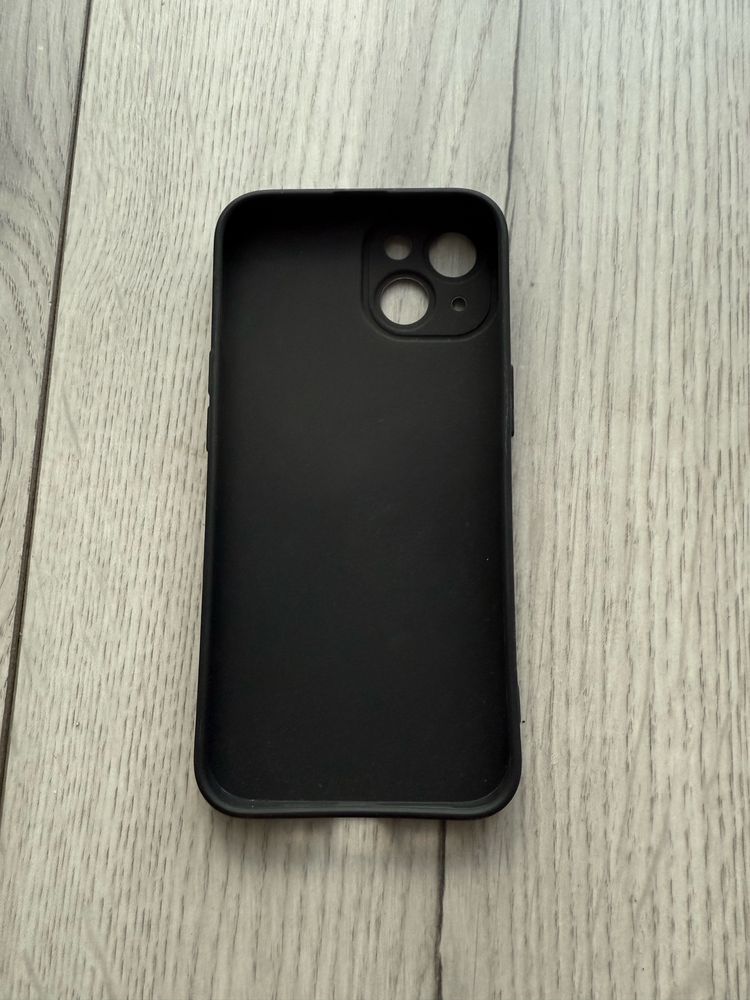 Case etiu czarny z motywem Maryjki apple iphone 13/14