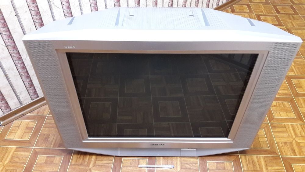 Телевизор 29" Sony Trinitron KV-SZ29M91 идеальный!