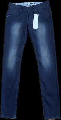 Нові джинси відомого бренду Calvin Klein