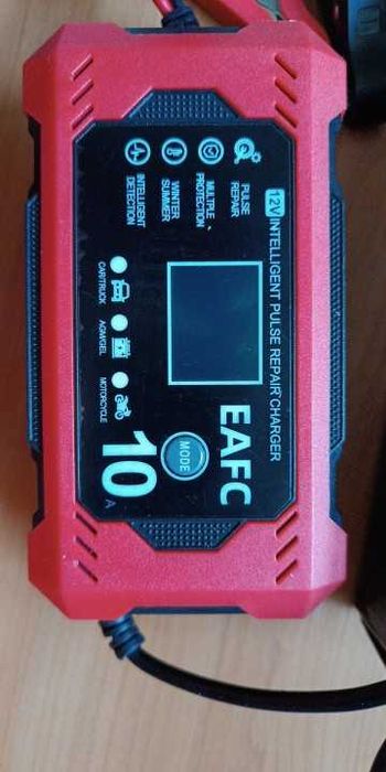 Зарядний пристрій для авто аккумуляторів 12в 10а