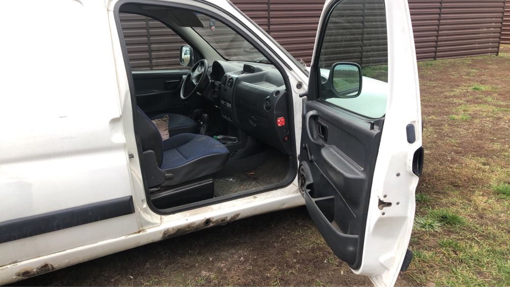 Продам пежо партнер реф.