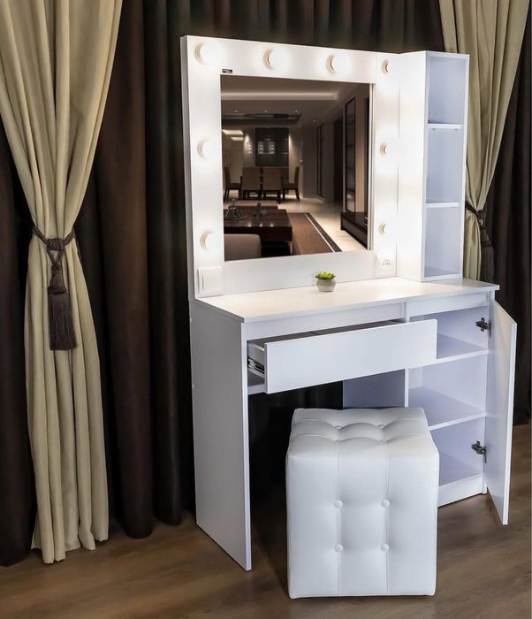 Солик стіл макіяжний з відсвіткою led лампи