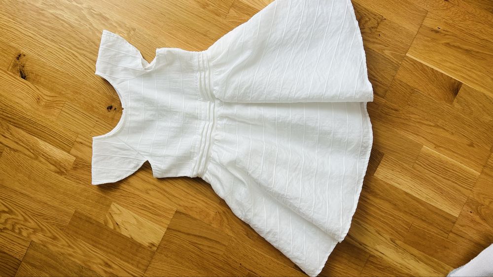 Плаття біле,дитяче