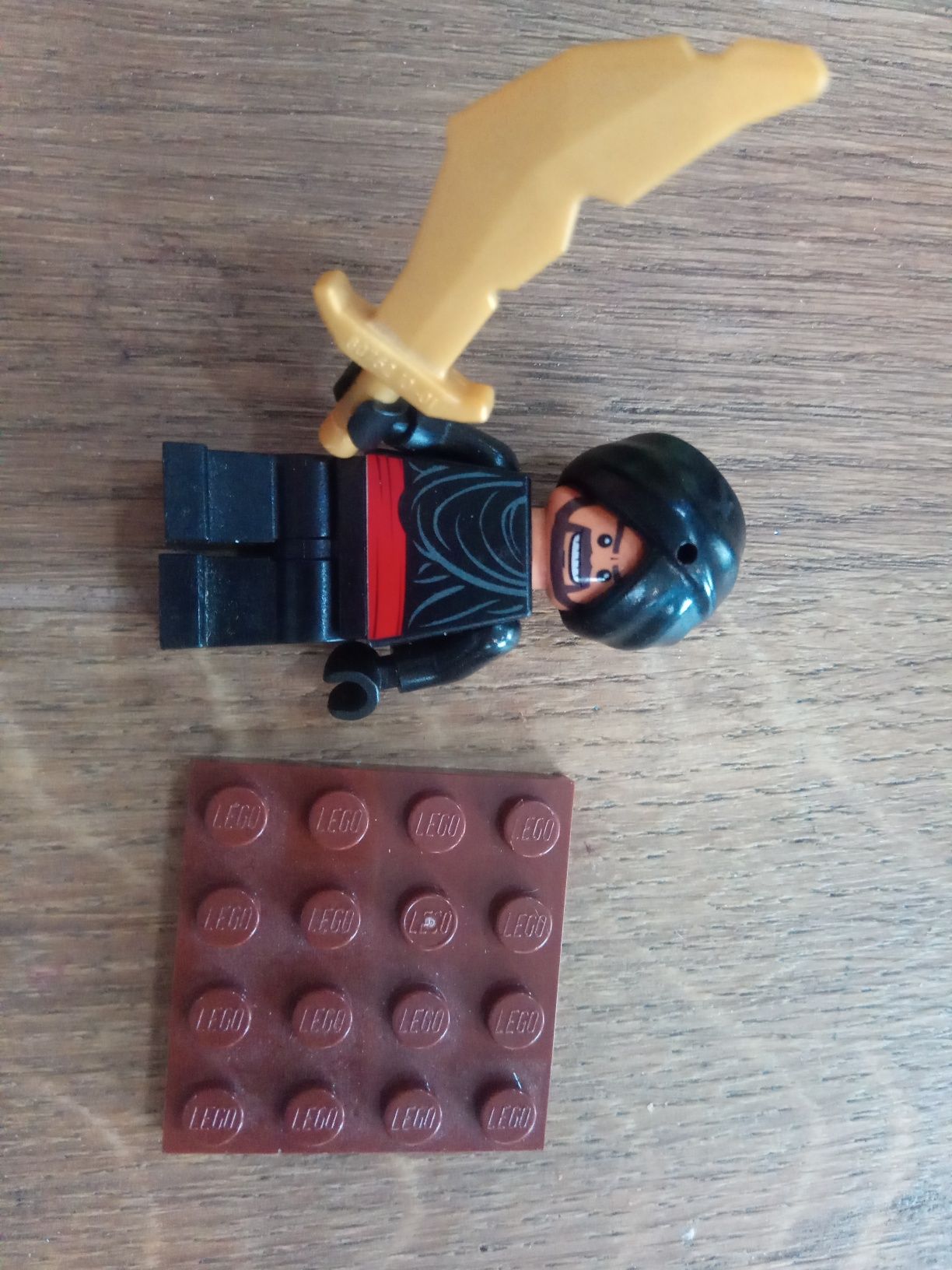 Figurka LEGO Cairo Swordsman Indiana Jones iaj037 broń