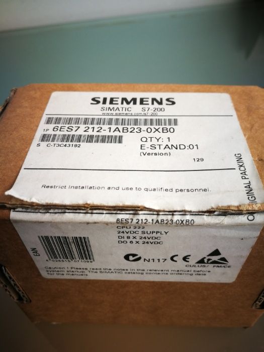 Vendo SIEMENS s7-200 CPU 222 24/24/24DC
