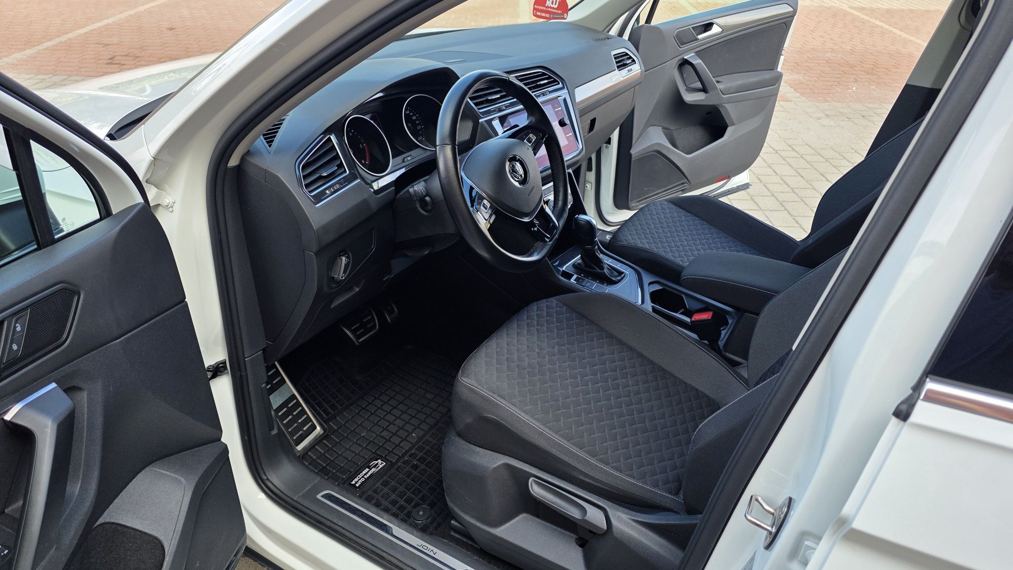 Vw tiguan rok 2019 silnik 2.0 diesel automat ładny zamiana