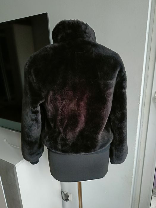 Czarne misiowe futerko krótka kurtka zimowa damska XS H&M