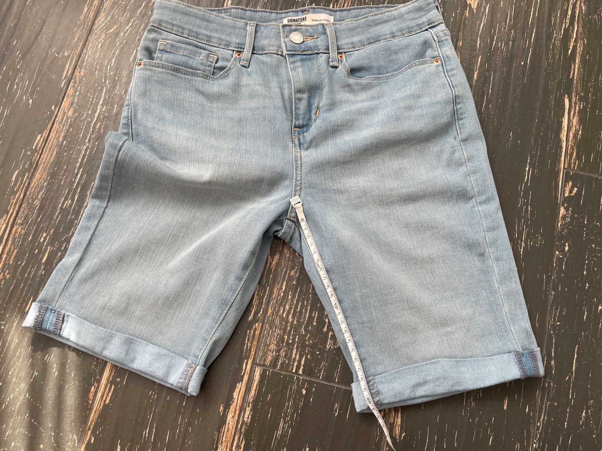 Levi's original. шорты бермуды до колена р s