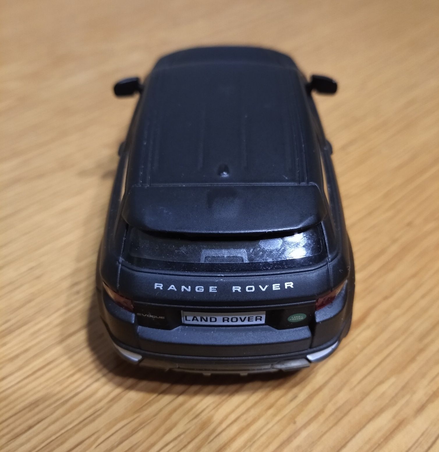 Масштабная литая модель Range rover (13 см)