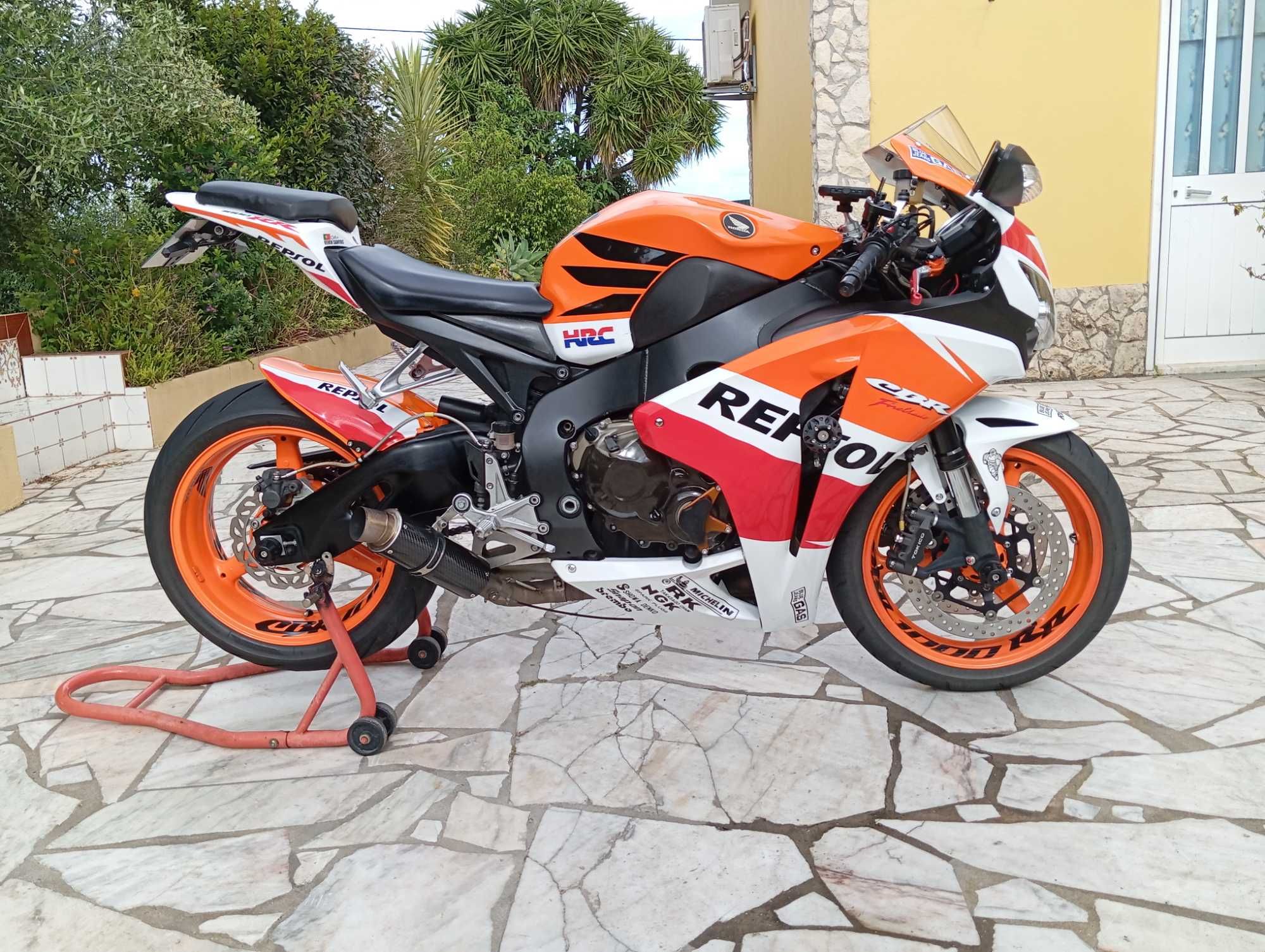 Honda cbr 1000rr fireblade 2008 Repsol