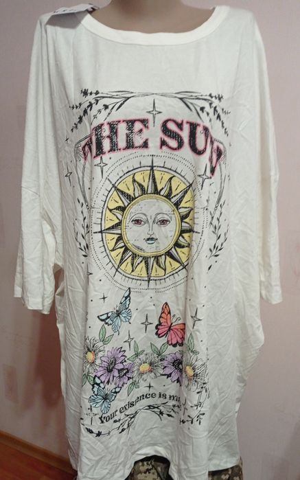 Жіноча футболка. Батал  Розмір 64- 66.