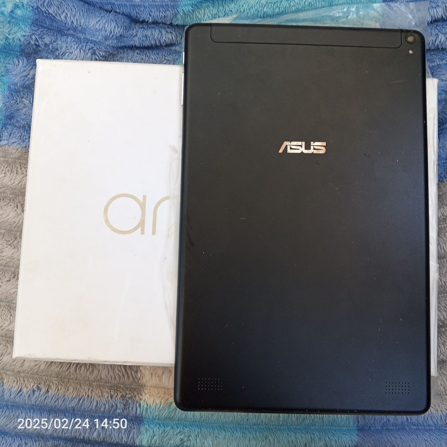 Срочно Продам ! Два планшета   Asus  Android
