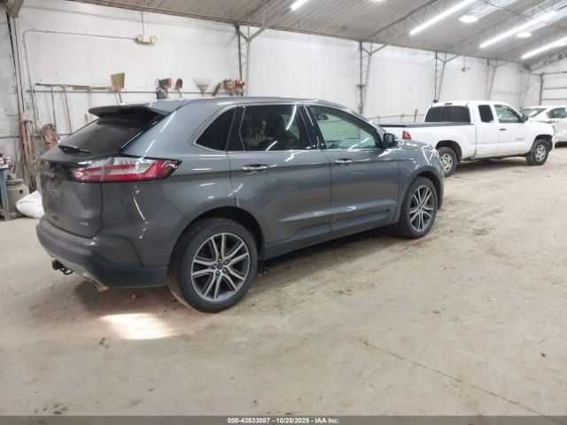 Ford Edge Titanium 2022