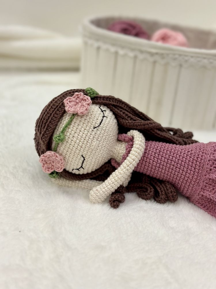 Boneca amigurumi / croché