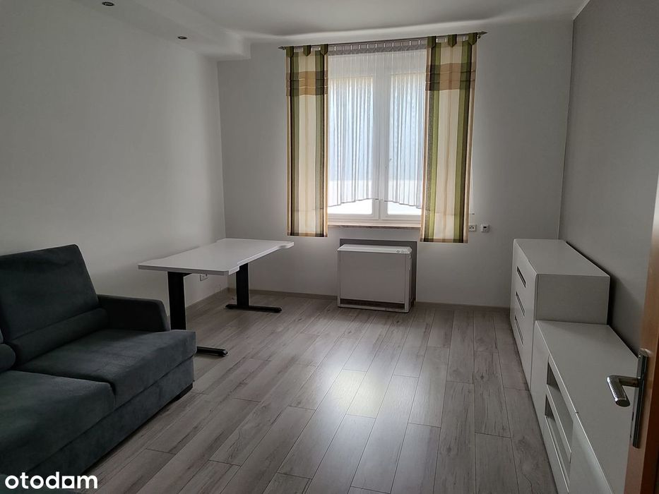 Mieszkanie 85 m², parter, 3 pokoje, dwupoziomowe, piwnica. Krapkowice