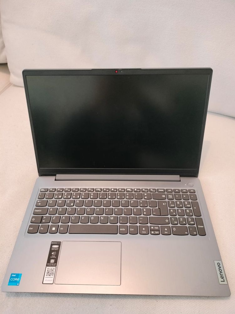 Computador Lenovo IdeaPad 3 15IAU7 (c/garantia)